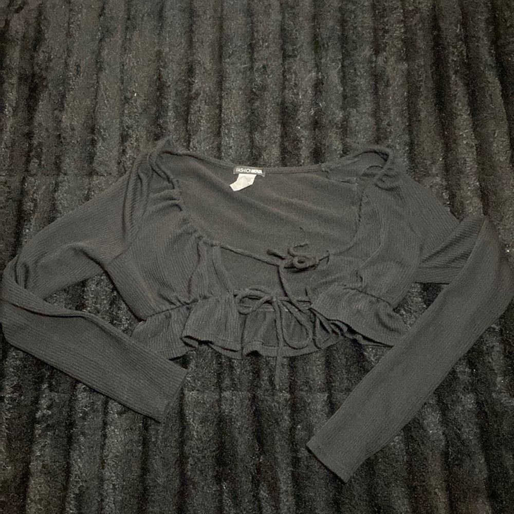Fashion Nova knit crop top